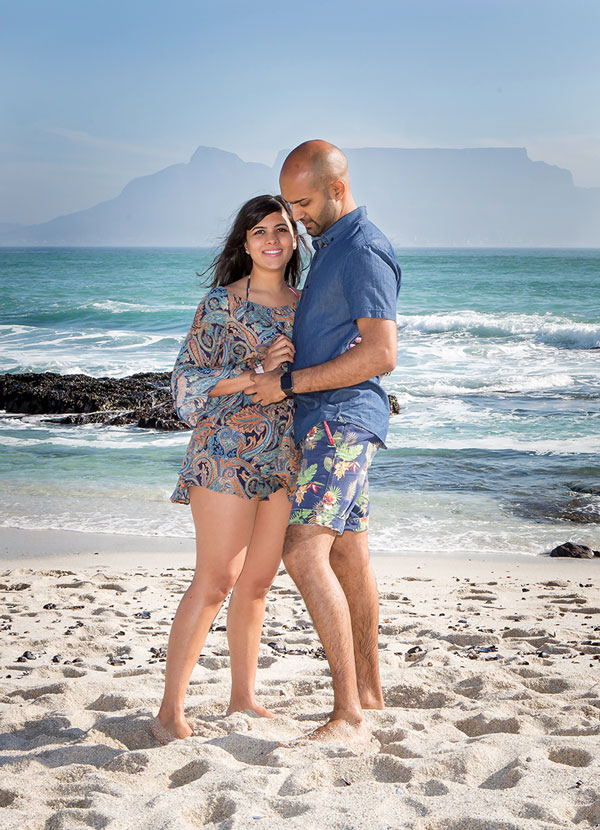 Couple photo shoot on Blouberg Beach in Cape Town